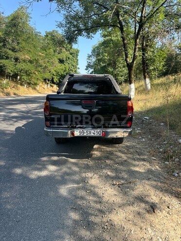 Mitsubishi L200 2014, 410,000 km - 2.5 l - Quba