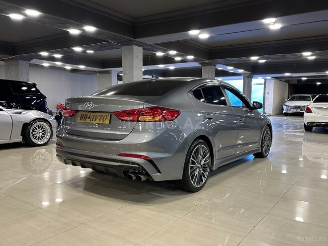 Hyundai Elantra 2018, 115,000 km - 1.6 l - Bakı