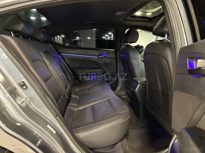 Hyundai Elantra 2018, 115,000 km - 1.6 l - Bakı