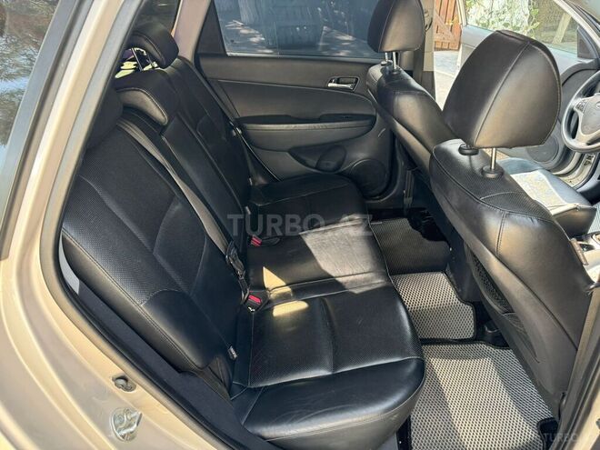 Hyundai i30 2010, 158,000 km - 1.6 l - Bakı