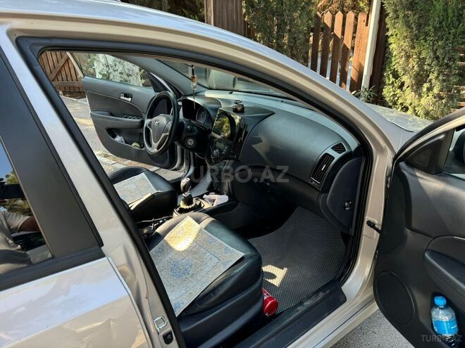 Hyundai i30 2010, 158,000 km - 1.6 l - Bakı