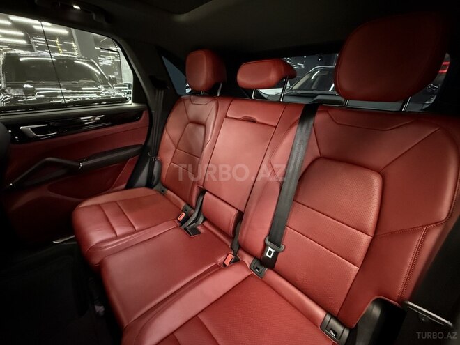 Porsche Cayenne 2019, 40,000 km - 3.0 l - Bakı
