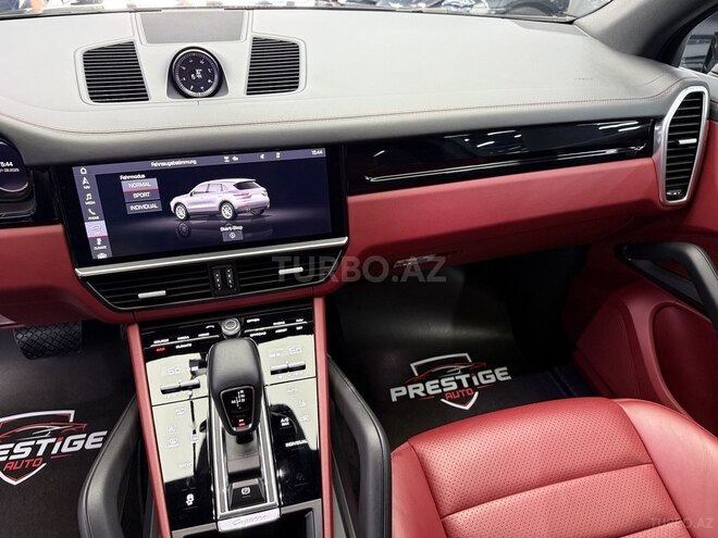 Porsche Cayenne 2019, 40,000 km - 3.0 l - Bakı