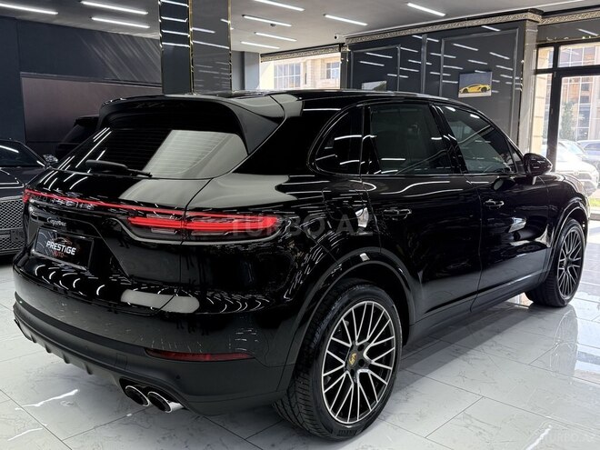 Porsche Cayenne 2019, 40,000 km - 3.0 l - Bakı