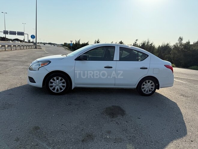 Nissan Versa 2015, 250,000 km - 1.6 l - Bakı