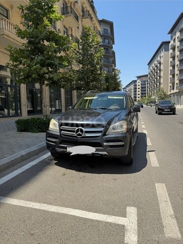 Mercedes GL 350 4MATIC 2012, 303,000 km - 3.0 l - Bakı