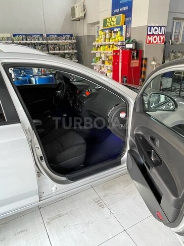 Kia  2008, 287,500 km - 1.6 l - Bakı