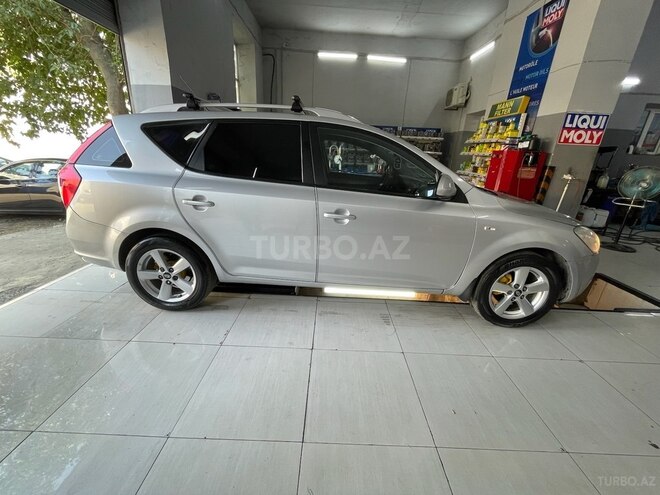 Kia  2008, 287,500 km - 1.6 l - Bakı