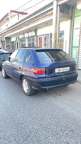 Opel Astra 1993, 540,000 km - 1.4 l - Bakı