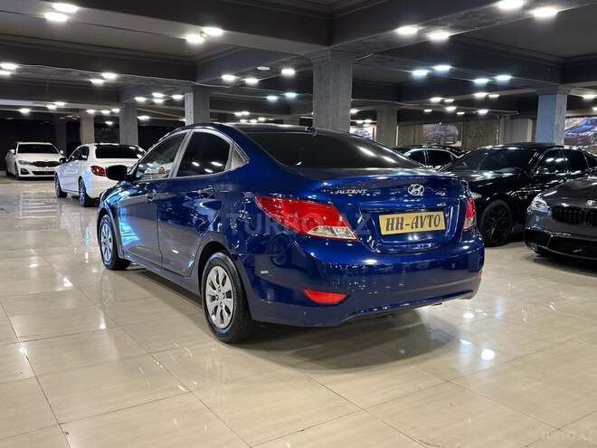 Hyundai Accent 2015, 25,000 km - 1.6 l - Bakı