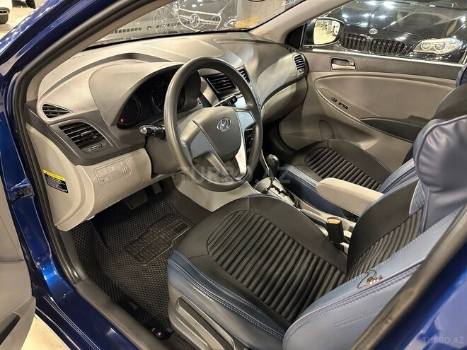 Hyundai Accent 2015, 25,000 km - 1.6 l - Bakı