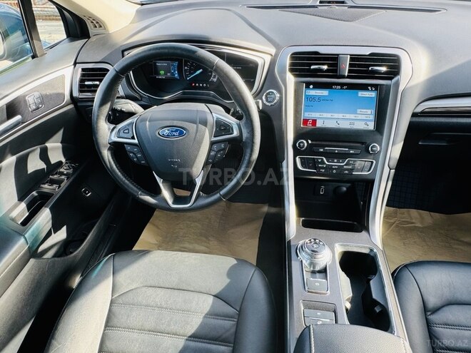Ford Fusion (North America) 2017, 135,000 km - 2.0 l - Bakı