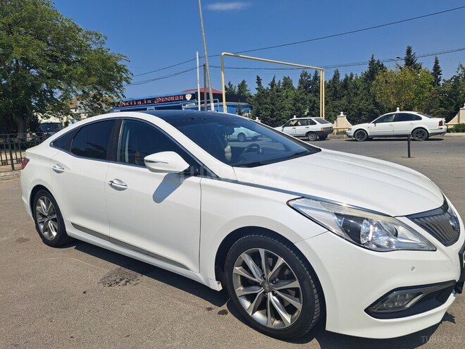 Hyundai Grandeur 2015, 245,000 km - 2.2 l - Bakı