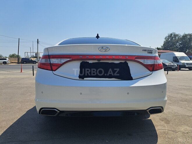 Hyundai Grandeur 2015, 245,000 km - 2.2 l - Bakı