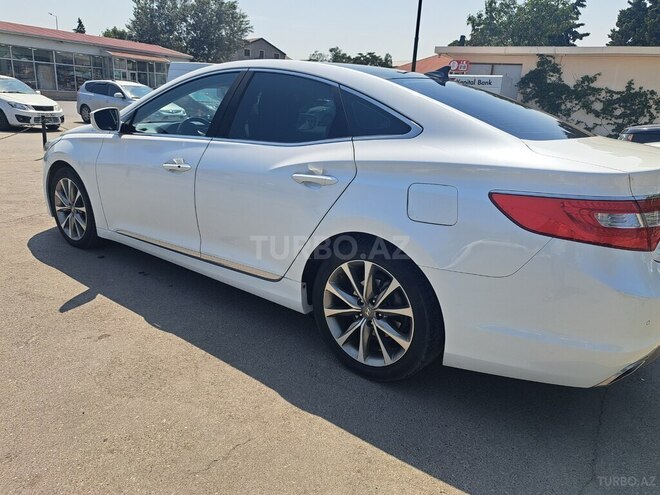 Hyundai Grandeur 2015, 245,000 km - 2.2 l - Bakı