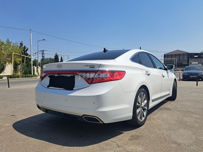 Hyundai Grandeur 2015, 245,000 km - 2.2 l - Bakı