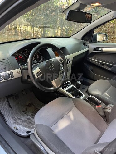 Opel Astra 2008, 292,688 km - 1.4 l - Gəncə