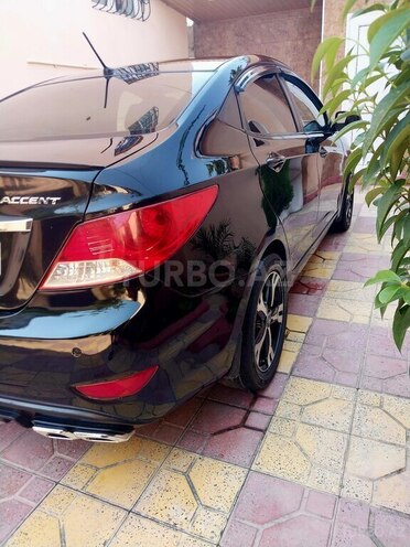 Hyundai Accent 2011, 267,000 km - 1.6 l - Bakı