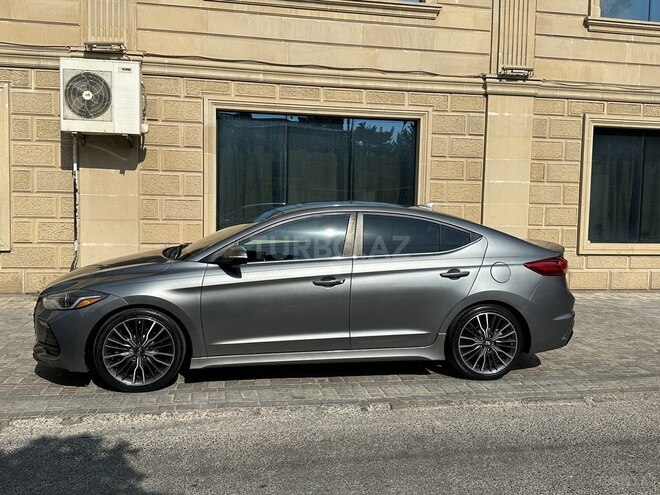 Hyundai Elantra 2018, 146,450 km - 1.6 l - Bakı