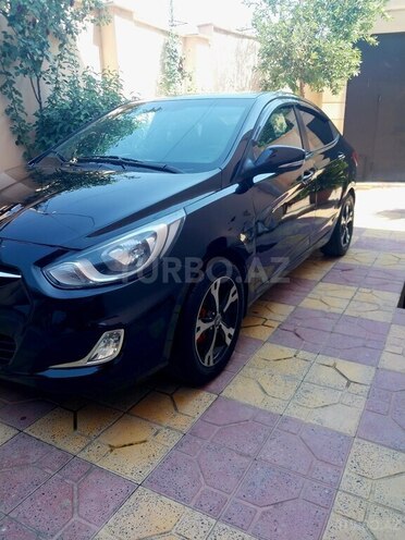 Hyundai Accent 2011, 267,000 km - 1.6 l - Bakı