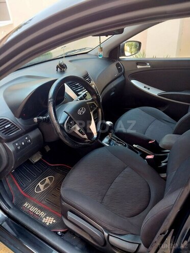 Hyundai Accent 2011, 267,000 km - 1.6 l - Bakı