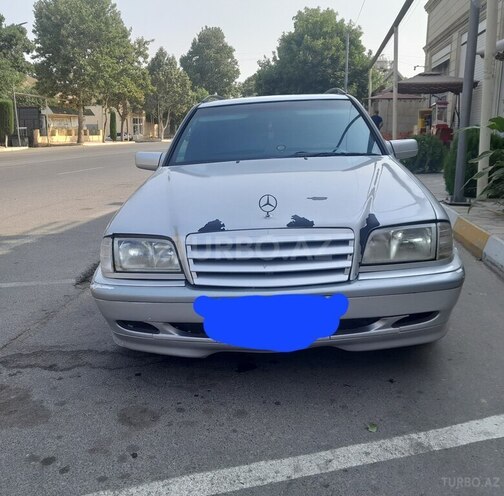 Mercedes C 220 d 1999, 278,500 km - 2.2 l - Ağdam