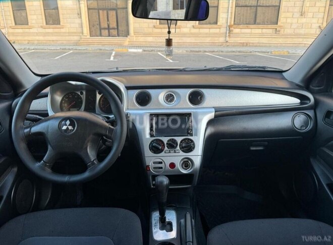 Mitsubishi Outlander 2006, 300,000 km - 2.4 l - Bakı