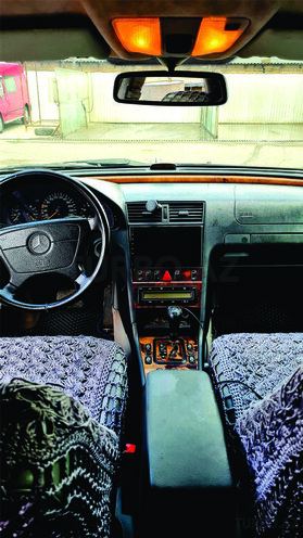 Mercedes C 240 2000, 520,000 km - 2.4 л - Bakı