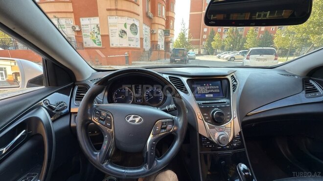 Hyundai Grandeur 2011, 220,000 km - 2.4 л - Bakı
