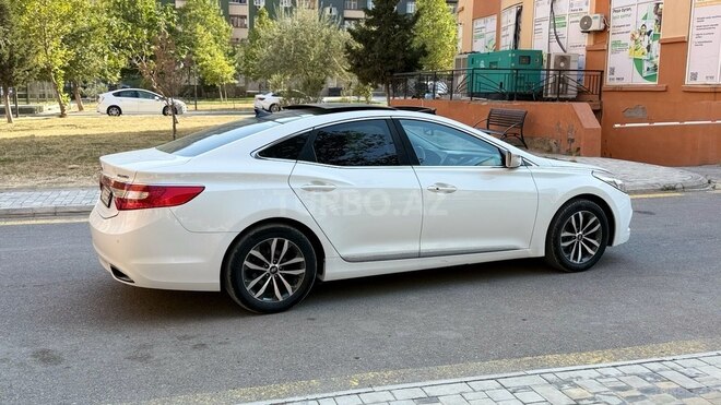 Hyundai Grandeur 2011, 220,000 km - 2.4 л - Bakı