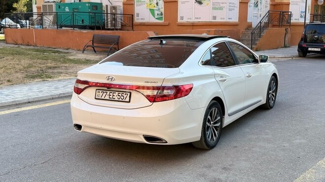 Hyundai Grandeur 2011, 220,000 km - 2.4 л - Bakı
