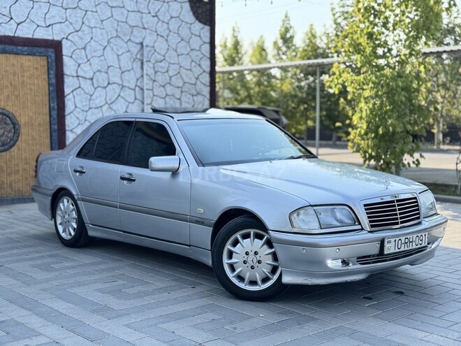 Mercedes C 240 1999, 290,000 km - 2.4 l - Sabirabad