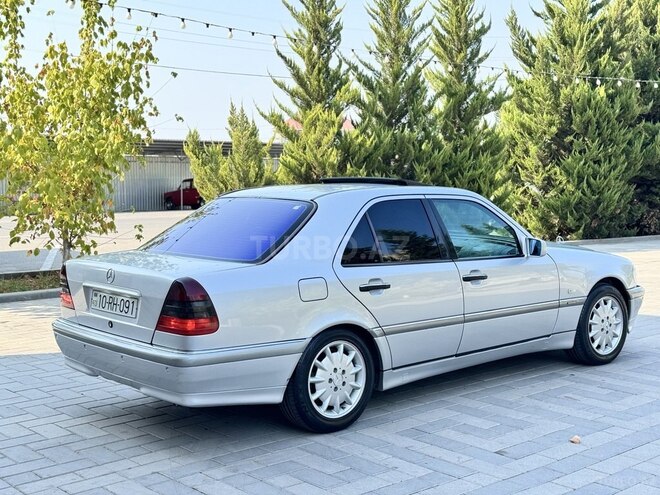 Mercedes C 240 1999, 290,000 km - 2.4 l - Sabirabad