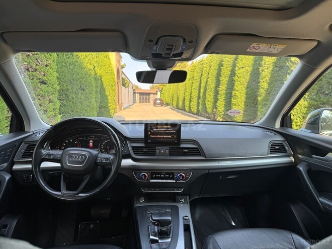 Audi Q5 2017, 68,000 km - 2.0 l - Bakı