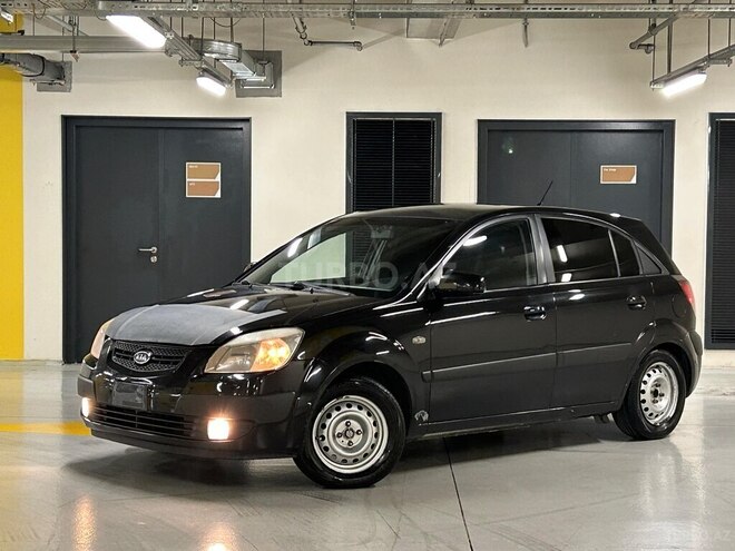 Kia Rio 2006, 348,000 km - 1.4 l - Gəncə