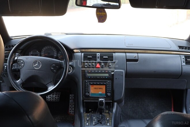 Mercedes E 240 1998, 320,000 km - 2.4 l - Bakı