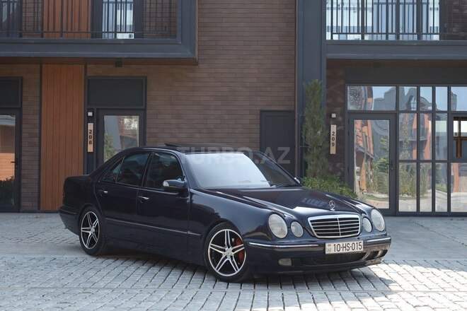 Mercedes E 240 1998, 320,000 km - 2.4 l - Bakı