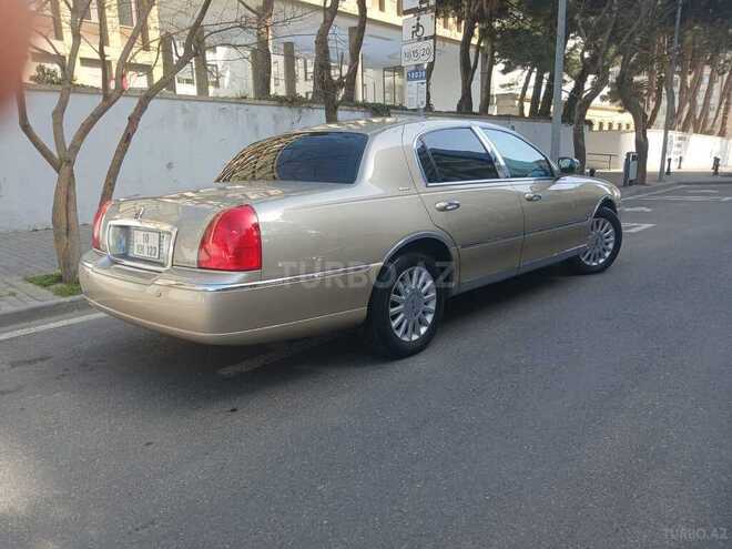 Lincoln Town Car 2004, 167,000 km - 4.6 l - Bakı
