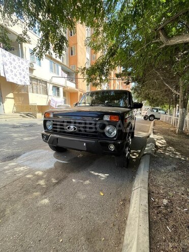 LADA (VAZ) Niva 2018, 120,000 km - 1.7 л - Bakı