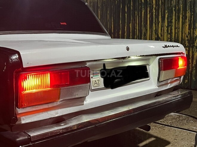 LADA (VAZ) 2107 2001, 137,081 km - 1.6 l - Bakı