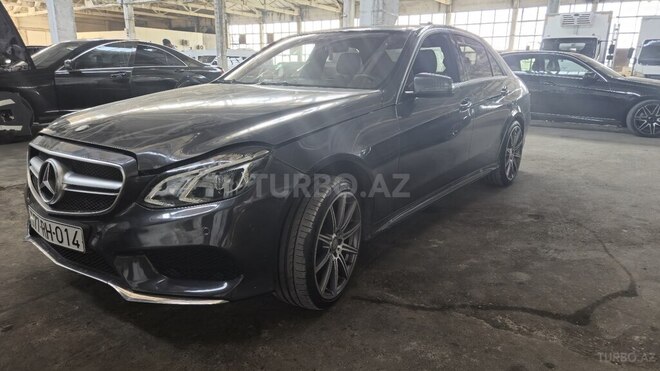 Mercedes E 220 d 2013, 272,443 km - 2.2 л - Bakı