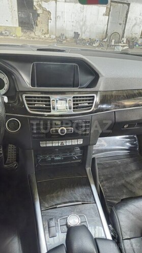 Mercedes E 220 d 2013, 272,443 km - 2.2 л - Bakı