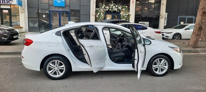 Chevrolet Cruze 2017, 88,000 km - 1.4 л - Bakı