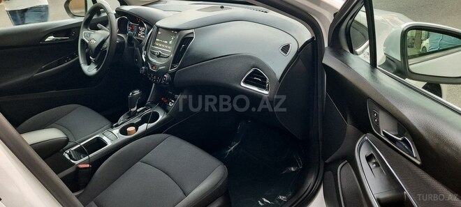 Chevrolet Cruze 2017, 88,000 km - 1.4 л - Bakı