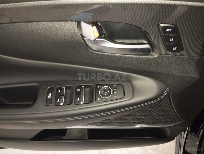 Hyundai Santa Fe 2023, 20,600 km - 1.6 l - Bakı