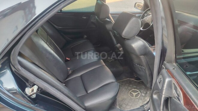 Mercedes E 220 d 1999, 391,000 km - 2.2 l - Qəbələ