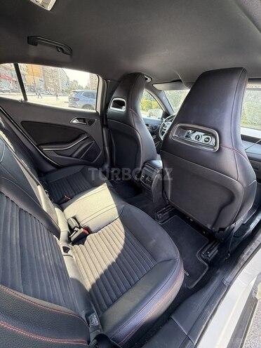 Mercedes GLA 200 2015, 158,000 km - 1.6 l - Bakı