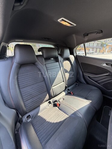 Mercedes GLA 200 2015, 158,000 km - 1.6 l - Bakı
