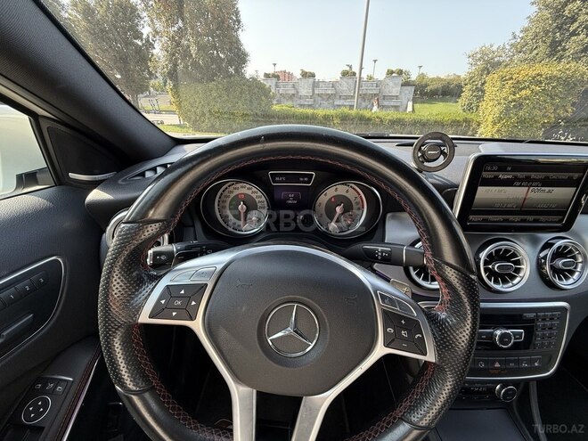 Mercedes GLA 200 2015, 158,000 km - 1.6 l - Bakı