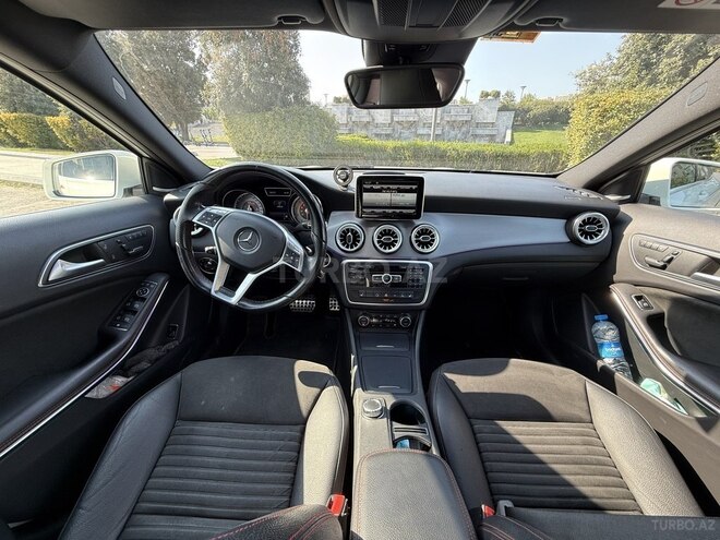 Mercedes GLA 200 2015, 158,000 km - 1.6 l - Bakı